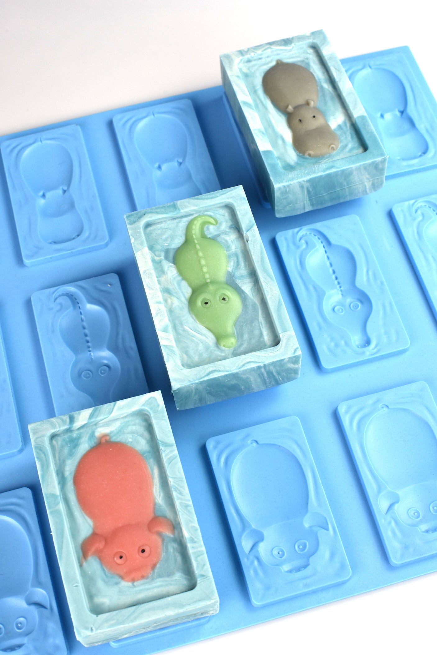 "Swimming Buddies" texture mat for 15 section slab - customcrafttools